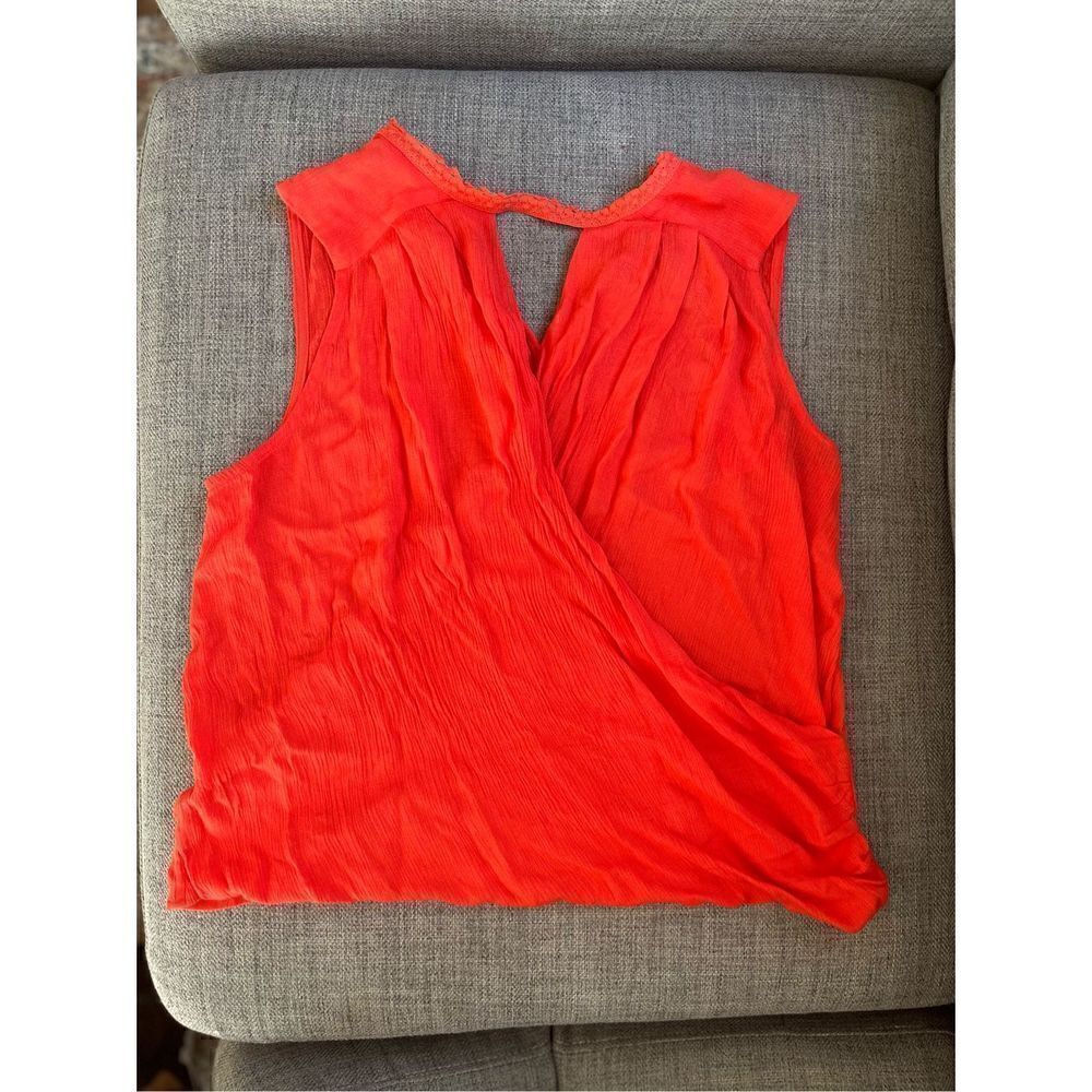 Heartloom top
